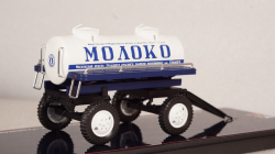Зис-150 Автоцистерна АЦ-28 с прицепом-цистерной ПЦ-2,2 "Главмолоко", TruckTyr 1:43