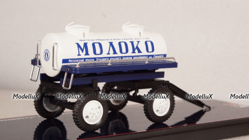 Зис-150 Автоцистерна АЦ-28 с прицепом-цистерной ПЦ-2,2 "Главмолоко", TruckTyr 1:43