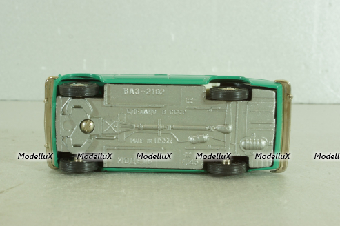 Ваз-2102 Жигули, зеленый, октябрь 1987г., Тантал/Радон 1:43