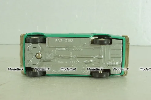 Ваз-2102 Жигули, зеленый, октябрь 1987г., Тантал/Радон 1:43