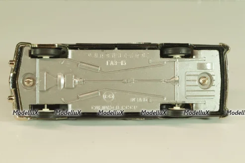 Газ-13 Чайка, А15, раняя, Октябрь 1978г., Тантал/Радон 1:43