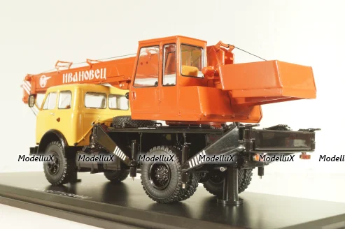 КС-3577 на шасси Маз-500А, автокран, бежевый/коричневый, SSM1644, SSM 1:43