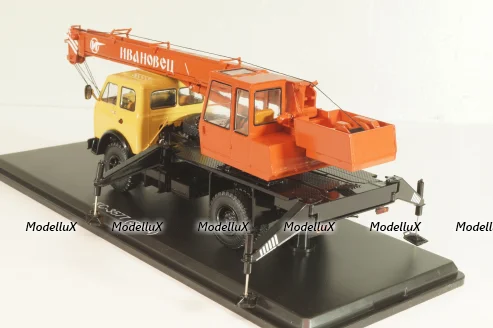 КС-3577 на шасси Маз-500А, автокран, бежевый/коричневый, SSM1644, SSM 1:43