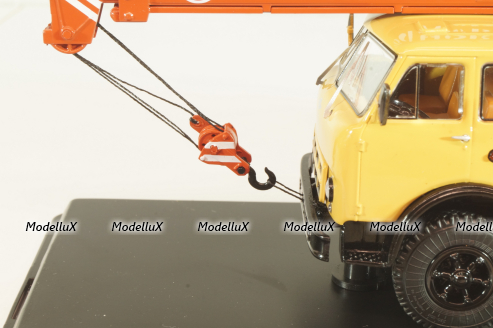 КС-3577 на шасси Маз-500А, автокран, бежевый/коричневый, SSM1644, SSM 1:43