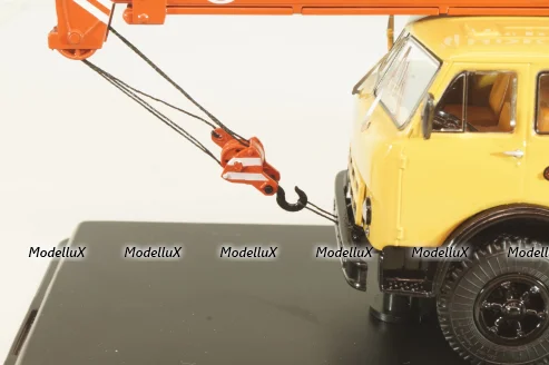 КС-3577 на шасси Маз-500А, автокран, бежевый/коричневый, SSM1644, SSM 1:43