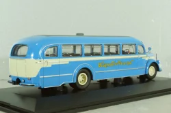 Mercedes-Benz O 6600 bus with figuren driver 1951, blue, 450274800, Schuco 1:43