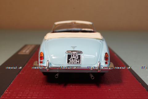 Jaguar 420G convertible blue 1969, MX41001-191, Matrix 1:43