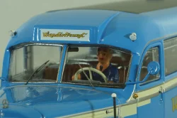 Mercedes-Benz O 6600 bus with figuren driver 1951, blue, 450274800, Schuco 1:43