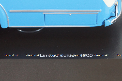 Mercedes-Benz O 6600 bus with figuren driver 1951, blue, 450274800, Schuco 1:43