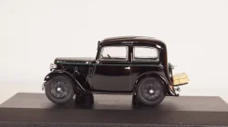 Austin 7 Ruby salon black, Oxford 1:43