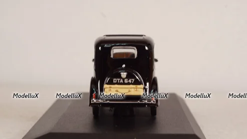 Austin 7 Ruby salon black, Oxford 1:43