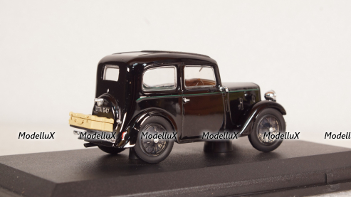 Austin 7 Ruby salon black, Oxford 1:43
