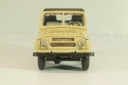 Уаз-469 А34, бежевый, 1991г., серый салон, Тантал/Радон 1:43