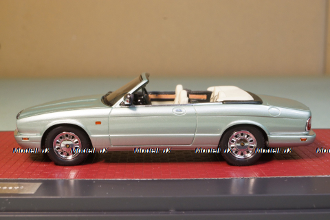 Daimler Corsica Concept met. blue 1995, MX50402-031, Matrix 1:43