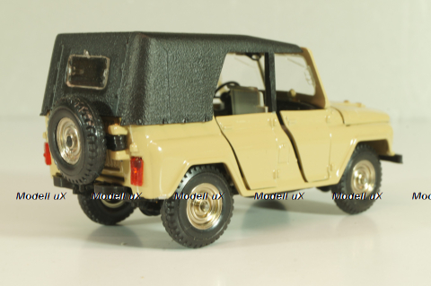 Уаз-469 А34, бежевый, 1991г., серый салон, Тантал/Радон 1:43