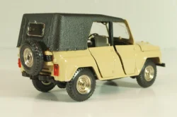 Уаз-469 А34, бежевый, 1991г., серый салон, Тантал/Радон 1:43