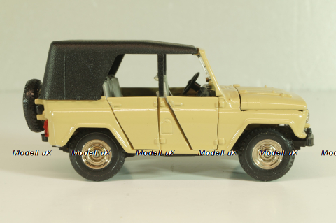 Уаз-469 А34, бежевый, 1991г., серый салон, Тантал/Радон 1:43