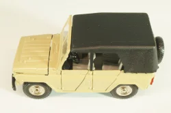 Уаз-469 А34, бежевый, 1991г., серый салон, Тантал/Радон 1:43