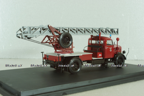 Borgward B2500 fire ladder 1957, 03461, Schuco 1:43
