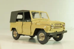 Уаз-469 А34, бежевый, 1991г., черный салон, Тантал/Радон 1:43