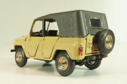 Уаз-469 А34, бежевый, 1991г., черный салон, Тантал/Радон 1:43