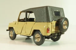 Уаз-469 А34, бежевый, 1991г., черный салон, Тантал/Радон 1:43