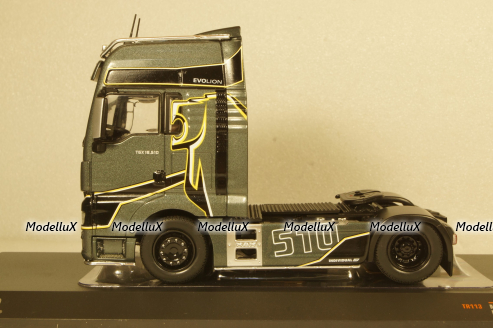MAN TGX 18.510 Evolion towing vehicle greymetallic, TR113, IXO 1:43