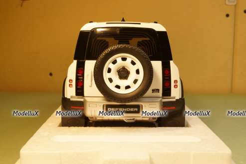 Land  Rover Defender 110, 2020, 30th Anniversary Edition, Fuji White, ALM810809, Almost Real 1:18