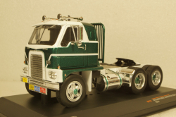 International Harvester DCOF-405 towing vehicle 1959 greenmetallic/white, TR112, IXO 1:43