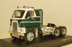 International Harvester DCOF-405 towing vehicle 1959 greenmetallic/white, TR112, IXO 1:43