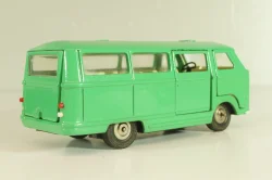 Раф-977 Латвия, зеленый, раннй, з-д Арсенал, г. Ленинград 1:43