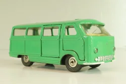 Раф-977 Латвия, зеленый, раннй, з-д Арсенал, г. Ленинград 1:43