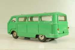 Раф-977 Латвия, зеленый, раннй, з-д Арсенал, г. Ленинград 1:43
