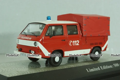 Volkswagen T3a Doka (typ 247) double cabine 1979, Feuerwehr, Premium Classixxs 1:43