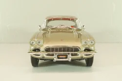 Chevrolet Corvette (С1) 1961, silver grey, AMM1151, AutoWorld 1:18  