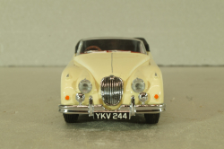 Jaguar XK150 Drop Head Coupe 1957, cream, DY036/A, Dinky 1:43