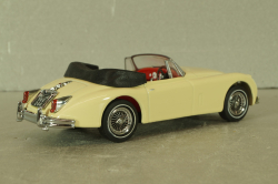 Jaguar XK150 Drop Head Coupe 1957, cream, DY036/A, Dinky 1:43