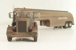 Peterbilt 281 with semi trailer fuel tanker 1955, from movie Duel, rusty, TTR038, IXO 1:43