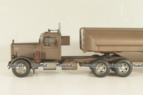 Peterbilt 281 with semi trailer fuel tanker 1955, from movie Duel, rusty, TTR038, IXO 1:43