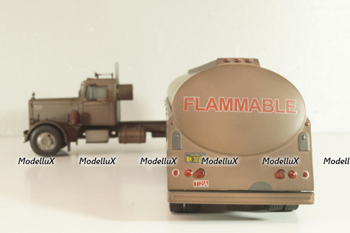 Peterbilt 281 with semi trailer fuel tanker 1955, from movie Duel, rusty, TTR038, IXO 1:43