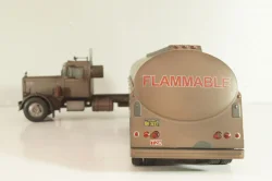 Peterbilt 281 with semi trailer fuel tanker 1955, from movie Duel, rusty, TTR038, IXO 1:43