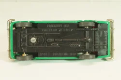 Москвич-408 А10, зеленый, Тантал/Радон 1:43