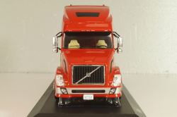 Volvo VNL 730 tractor 2010, red, TR220, IXO 1:43