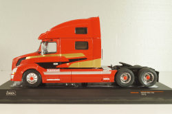 Volvo VNL 730 tractor 2010, red, TR220, IXO 1:43
