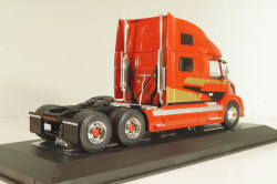 Volvo VNL 730 tractor 2010, red, TR220, IXO 1:43