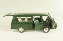 Раф-2203 А18, бутылочный, Тантал/Радон 1:43