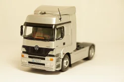 Mercedes EQC 400 4 Matic 2019 silver, Spark 1:43