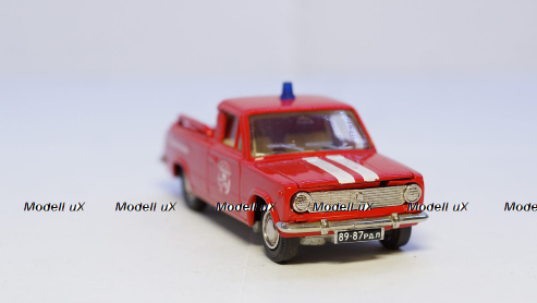 Volkswagen LT 35 Porsche Rally Team Rally Assistance №27 1:43