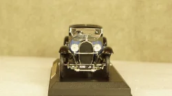 Ford GT40 MK II #98 Winner 24h Daytona 1966 Dirty Version, Shelby Collectibles 1:18