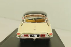 Citroen DS19 1956, ivory/black, Hachette 1:43